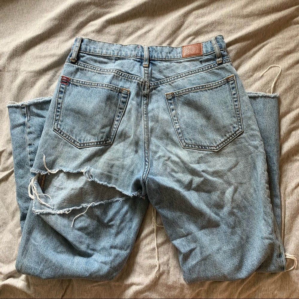 BDG Butt-Rip Jeans